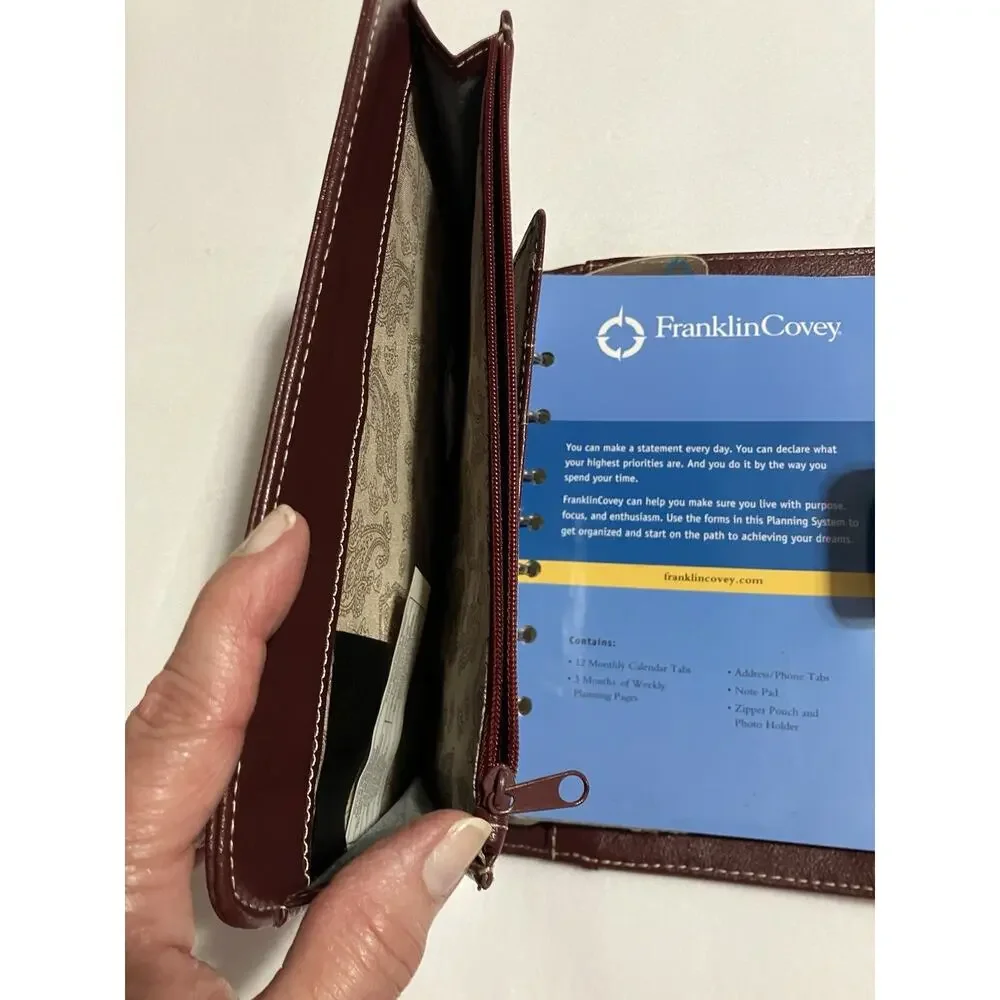Franklin Covey Leather 7-Ring Notebook Planner Organizer Needs Fillers Burgundy
